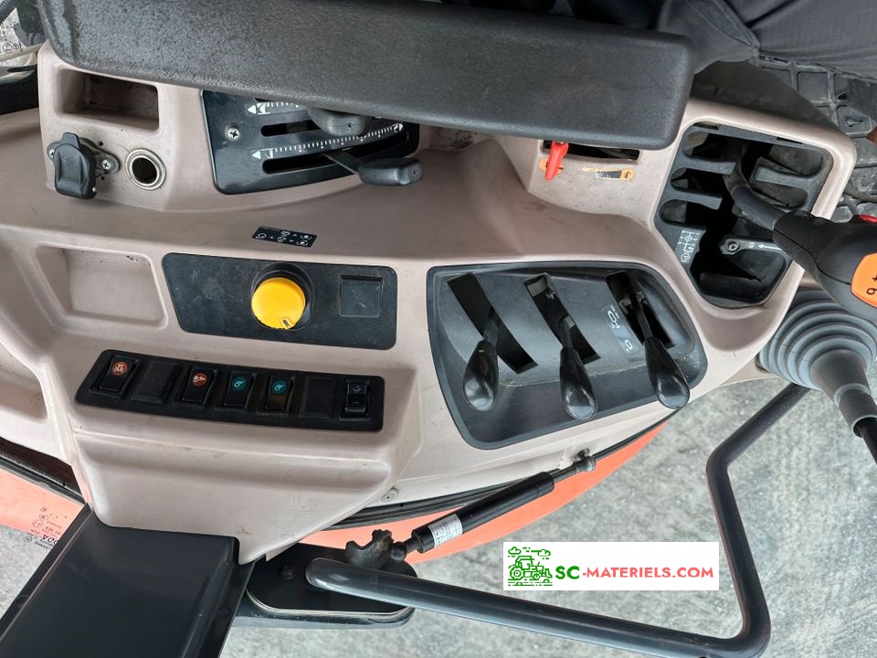 Tracteur Kubota M9960 – Bild 15