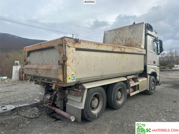 Mercedes 2016 Arocs 2658 6x2 – Image 9