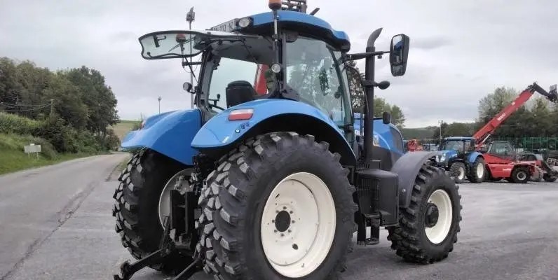 Tracteur New Holland T 7.200 – Bild 4