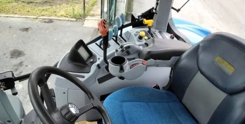 Tracteur New Holland T 7.200 – Bild 3
