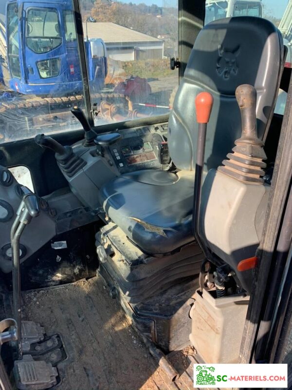 MINI PELLE BOBCAT E 50 – Image 6