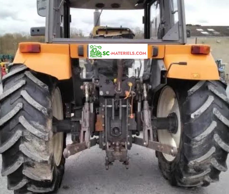 Tracteur Renault Ceres 95 – Image 2